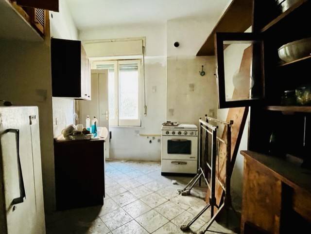 Appartamento a Salerno in Via Valerio Laspro, 32 - Foto 4