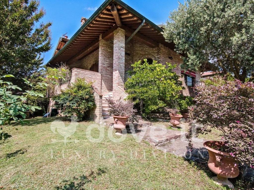 Villa a Ferrara in Via Vittorio de Sica, 24 - Foto 3