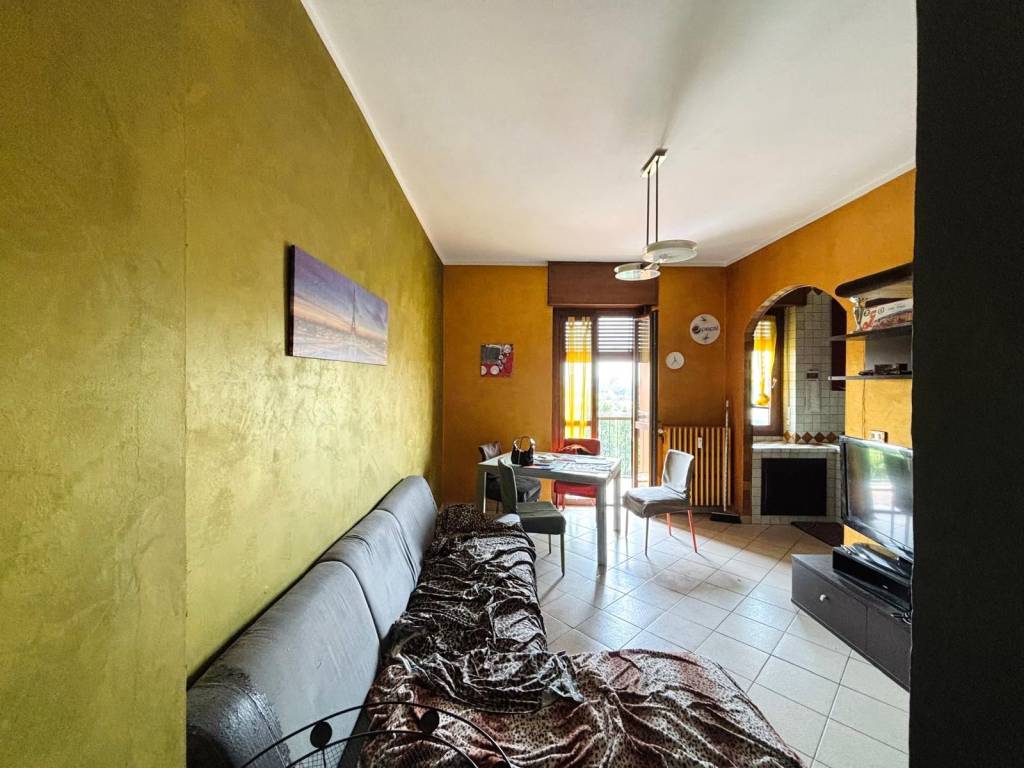 Appartamento a Moncalieri in Via San Vincenzo - Foto 2