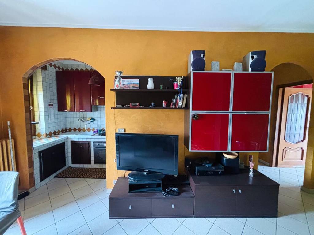 Appartamento a Moncalieri in Via San Vincenzo - Foto 5
