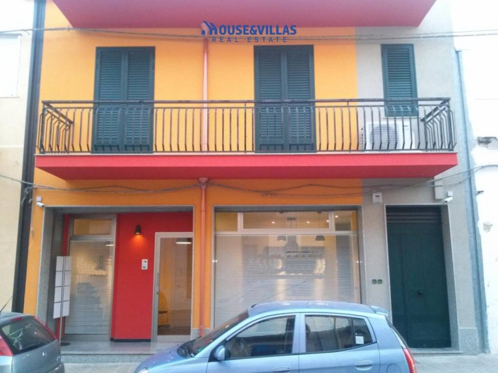 Casa indipendente a Avola in Corso Gaetano D'Agata - Foto 2