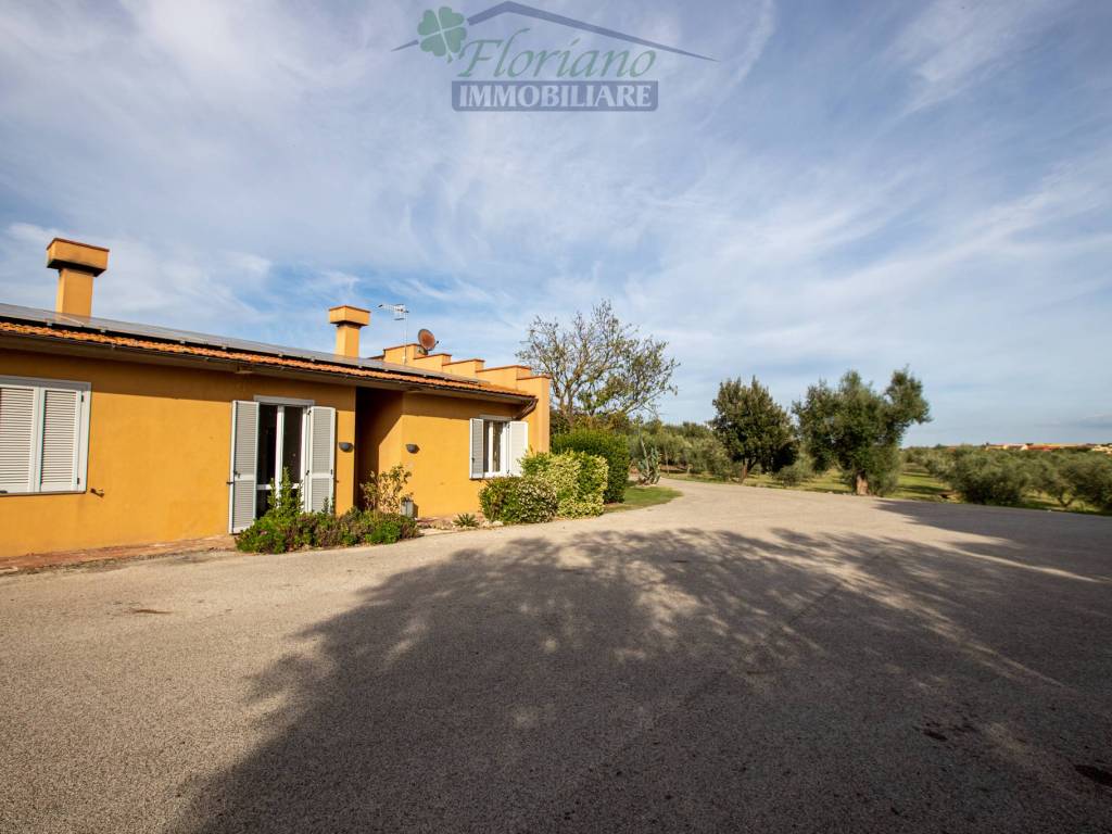 Appartamento a Montalto di castro in Strada delle Murelle - Foto 3