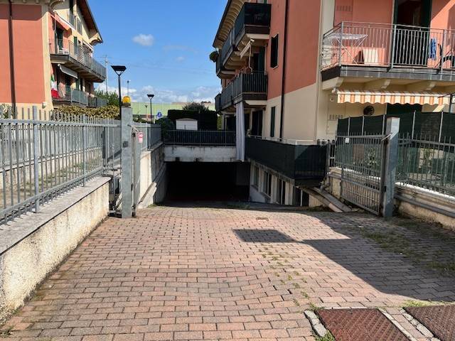 Box / garage a Colognola ai colli in Via Venezia - Foto 2