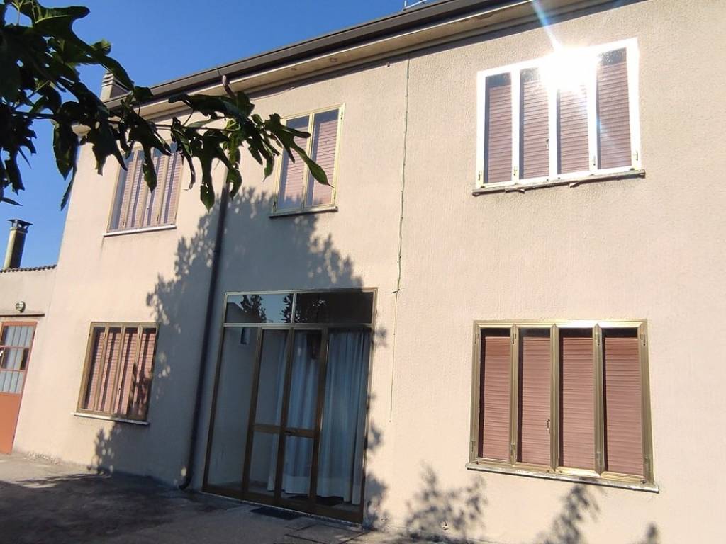 Villa a Cerea in Via Niccolò Machiavelli - Foto 2