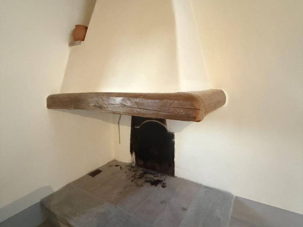 Appartamento a Barberino di mugello in Piazza Camillo Benso di Cavour - Foto 3