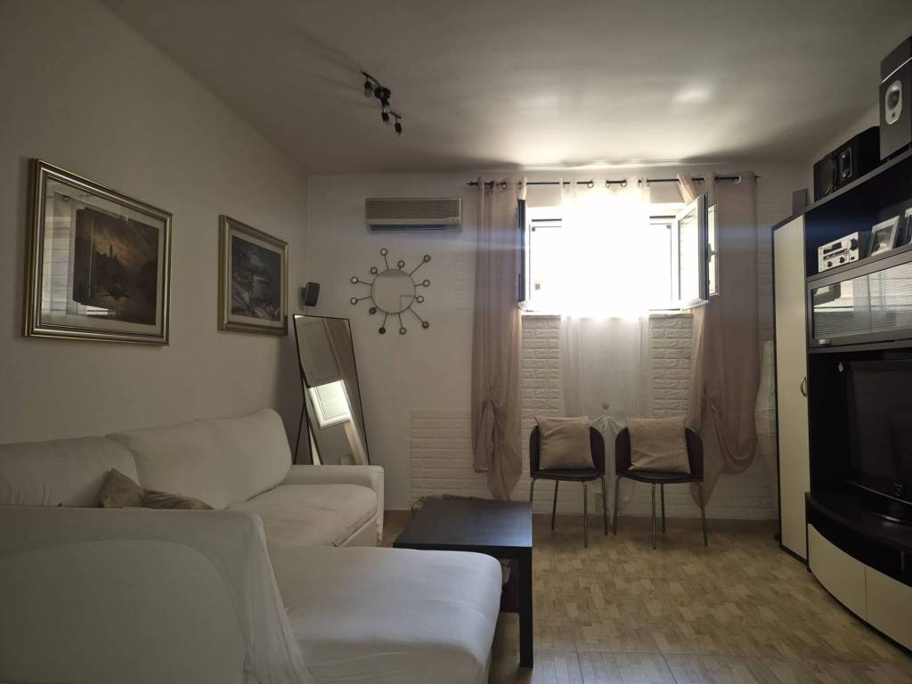 Appartamento a Bari in Via Giulio Petroni, 39 - Foto 3