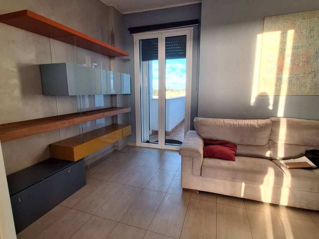 Appartamento a Calimera in Via Ofanto - Foto 2