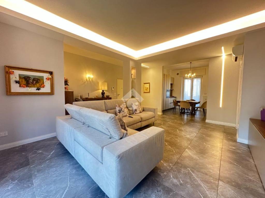 Appartamento a Verona in Viale del brennero, 26 - Foto 3