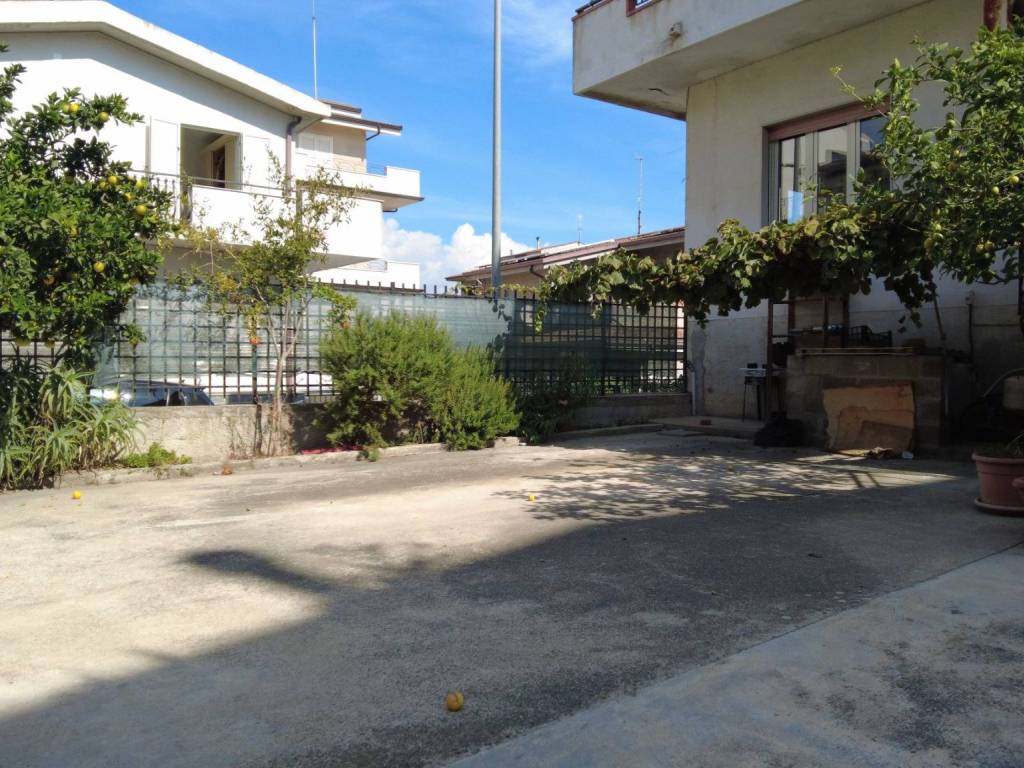 Casa indipendente a Siderno in Via dei Colli, 245 - Foto 4