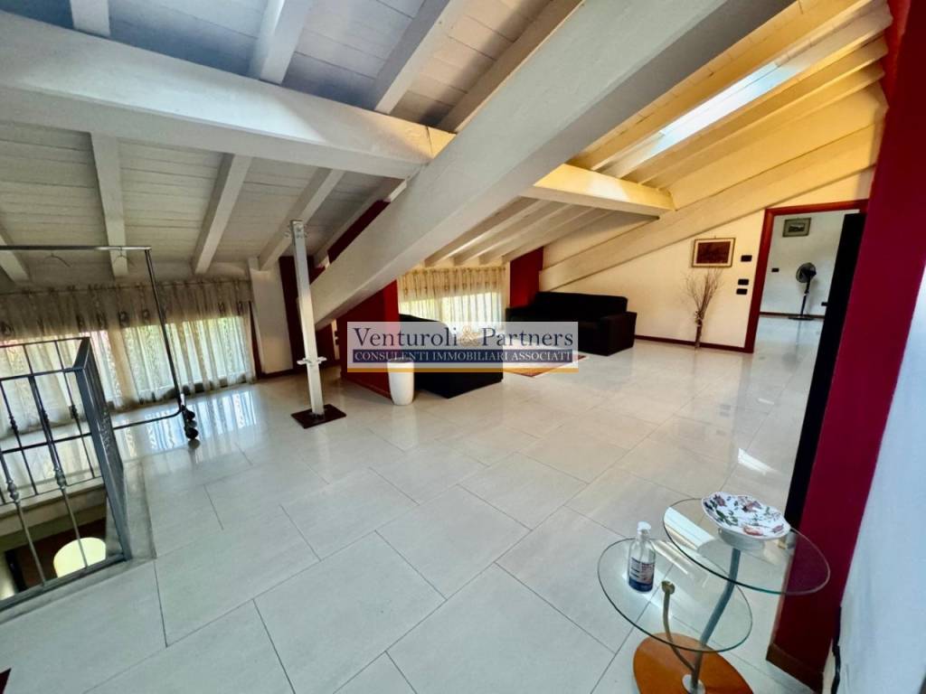 Appartamento a Montichiari in Via Cesare Battisti - Foto 2
