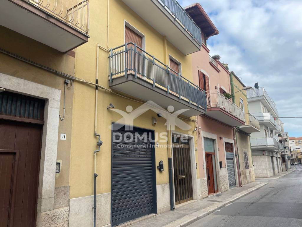 Casa indipendente a Andria in Via Carlo Goldoni - Foto 2