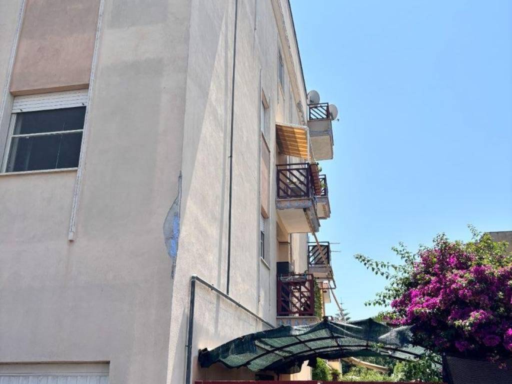 Appartamento a Terracina in Via della Stazione - Foto 4