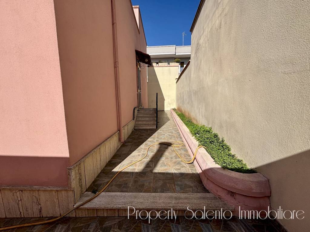 Villa a Ugento in Via Raffaello Sanzio, 14 - Foto 5