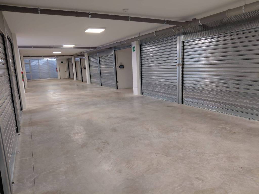 Box / garage a Foggia in Via Montegrappa - Foto 2