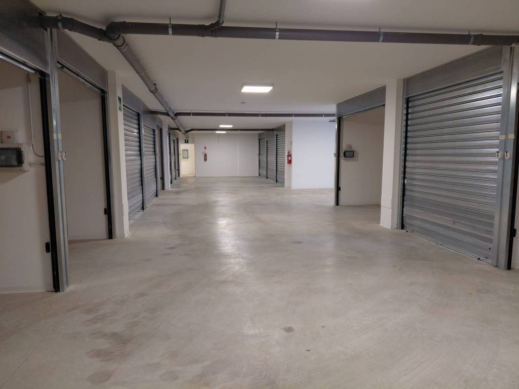 Box / garage a Foggia in Via Montegrappa - Foto 3