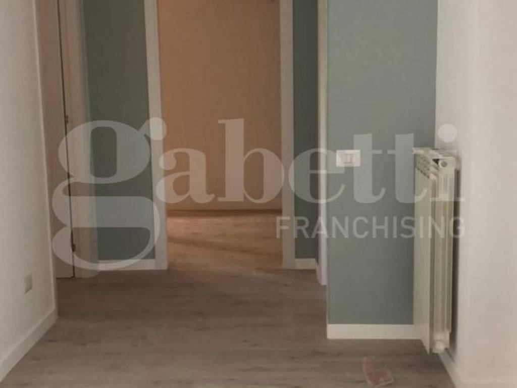 Attico / mansarda a Aversa in via Giotto, 47 - Foto 3