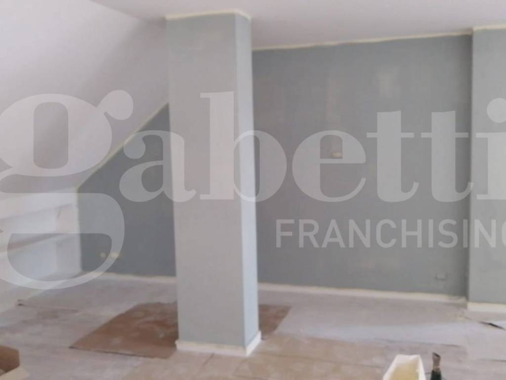 Attico / mansarda a Aversa in via Giotto, 47 - Foto 4