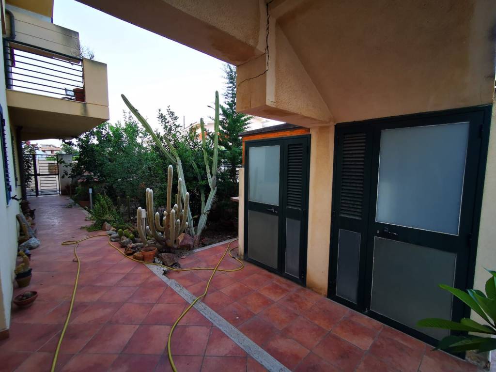 Villa a Messina in Via Pozzo Giudeo, 171 - Foto 2