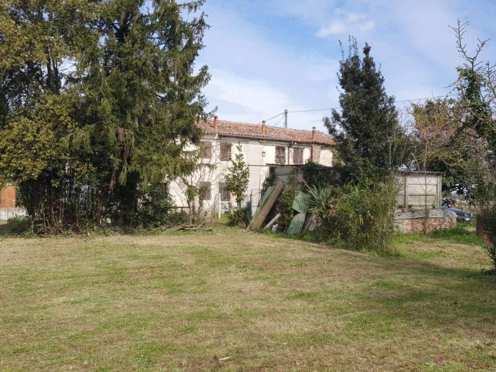 Rustico / casale a Pontecchio polesine in Via Olmo - Foto 3