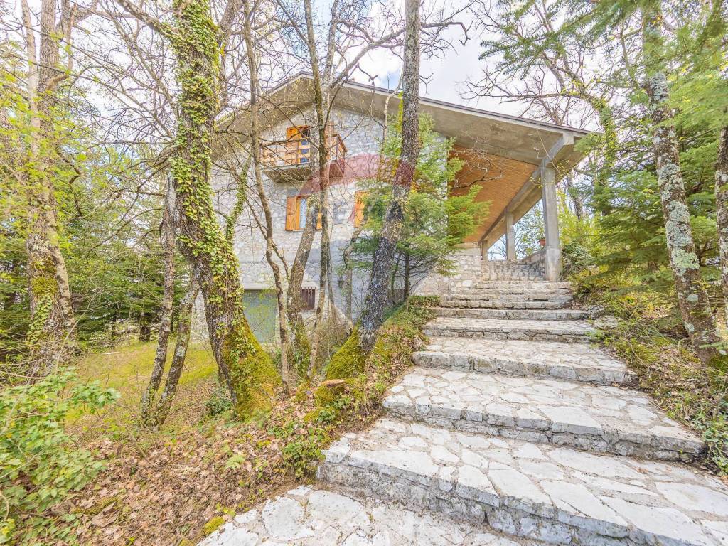 Rustico / casale a Rieti in Via della Croce - Foto 2