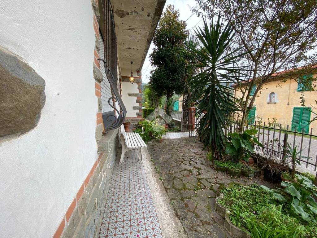 Casa indipendente a Quarrata in Via Scopetana, 145 - Foto 4