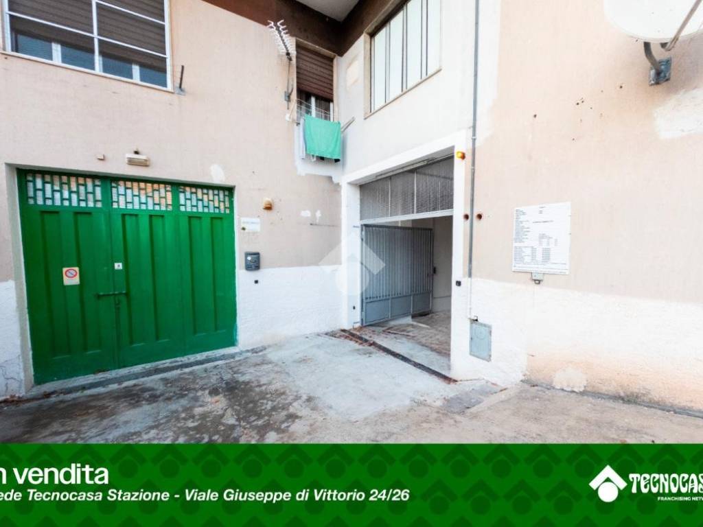 Box / garage a Manfredonia in Via dei Mandorli - Foto 5