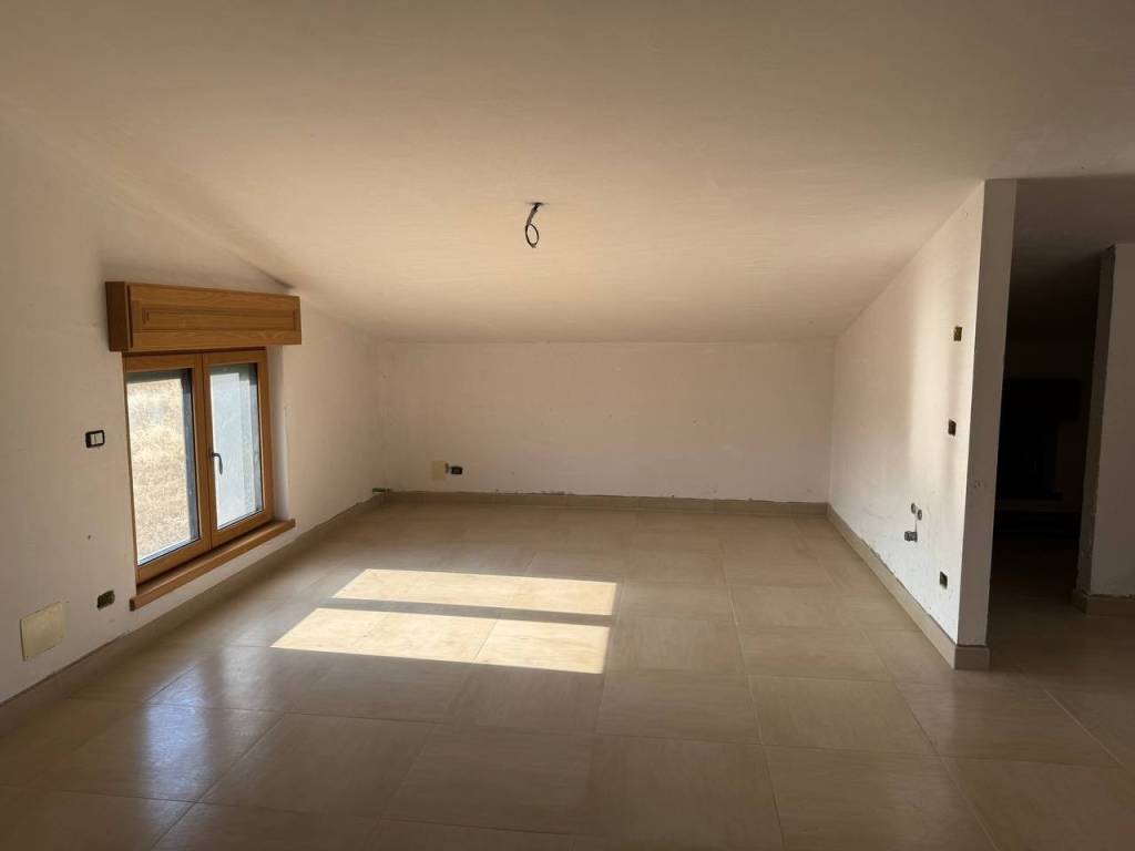 Villa a Campodipietra in contrada cataniello - Foto 5