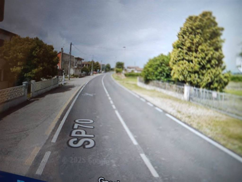 Appartamento a Quistello in VIA MATTILDE DI CANOSSA - Foto 2