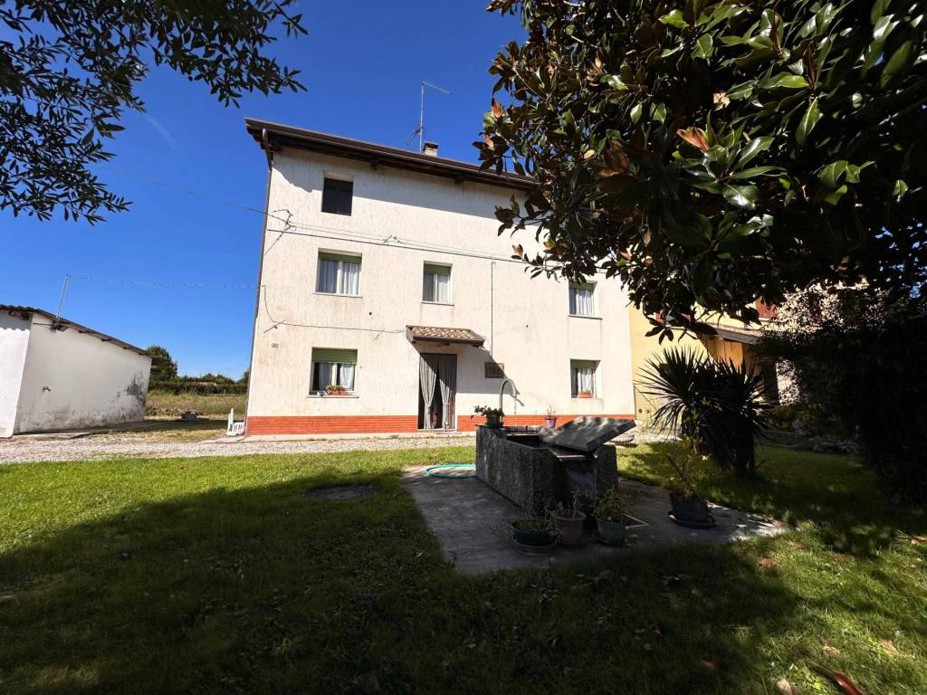 Villa a Codroipo in Via Castelliere, 2 - Foto 2