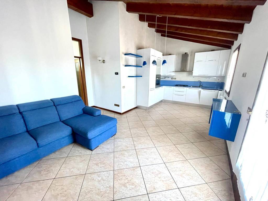 Appartamento a Rivignano teor in Vicolo Dietro Chiesa - Foto 2