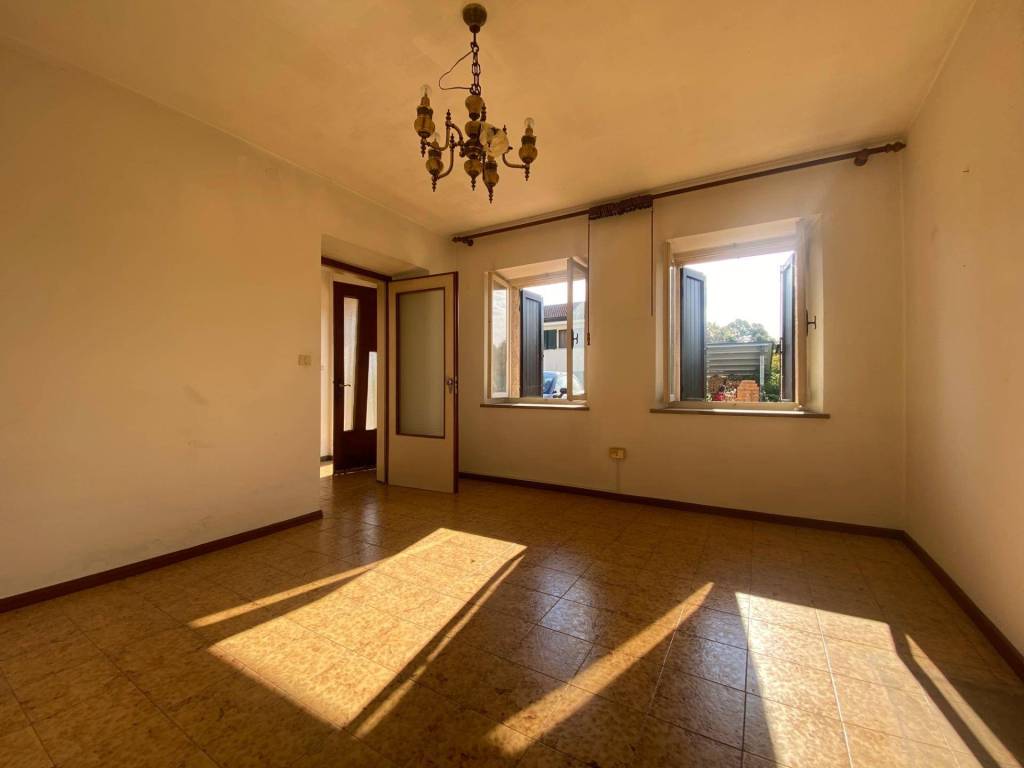 Villa a Tarcento in Via Borgo Anzil, 5 - Foto 2