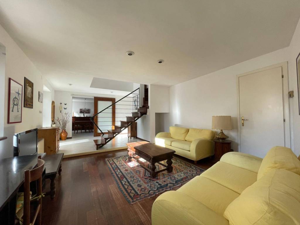 Villa a Manzano in Via Stazione - Foto 3