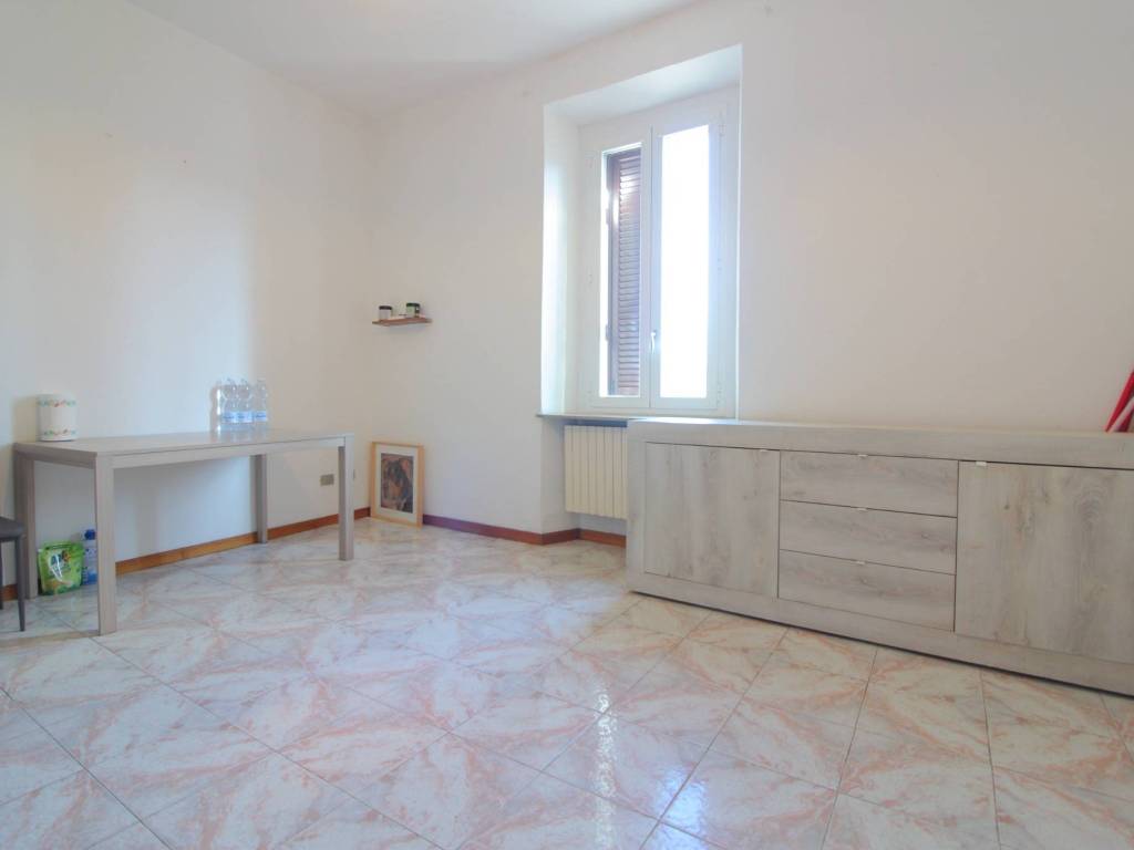 Appartamento a Cava manara in Via Antonio Gramsci, 16, 15 - Foto 2