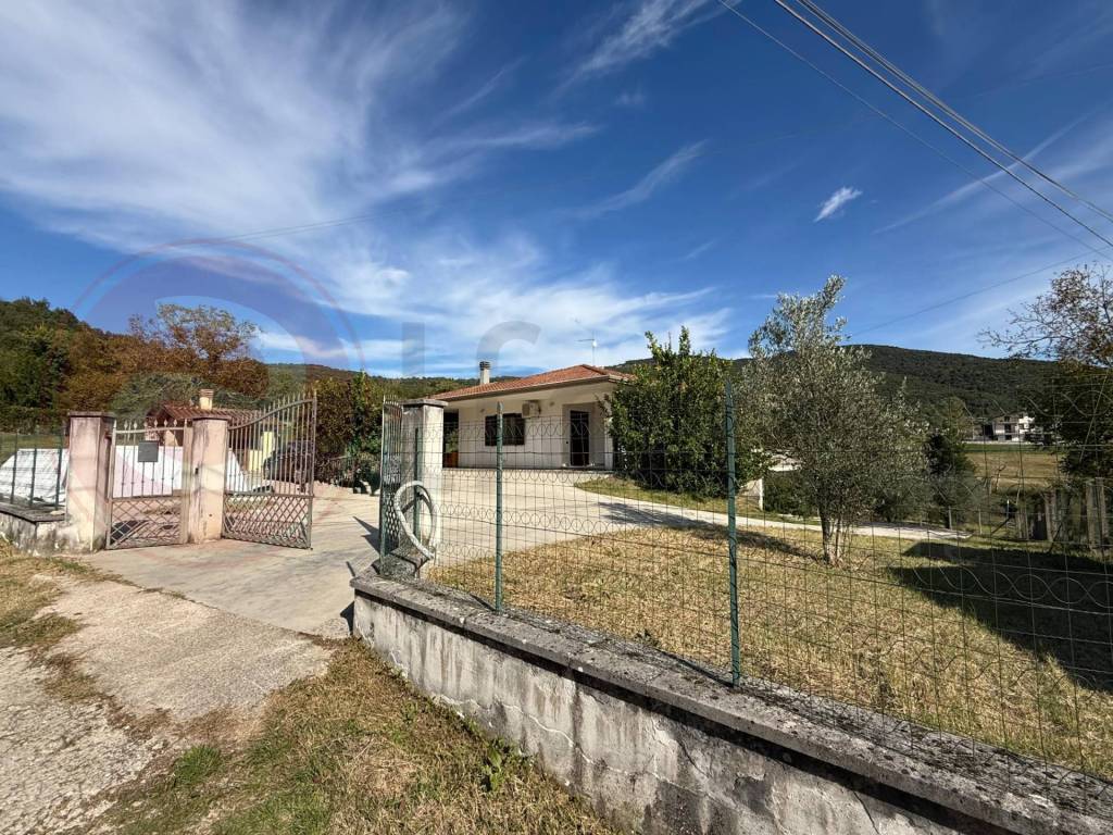 Casa indipendente a Roccasecca in Via Gerardi - Foto 4