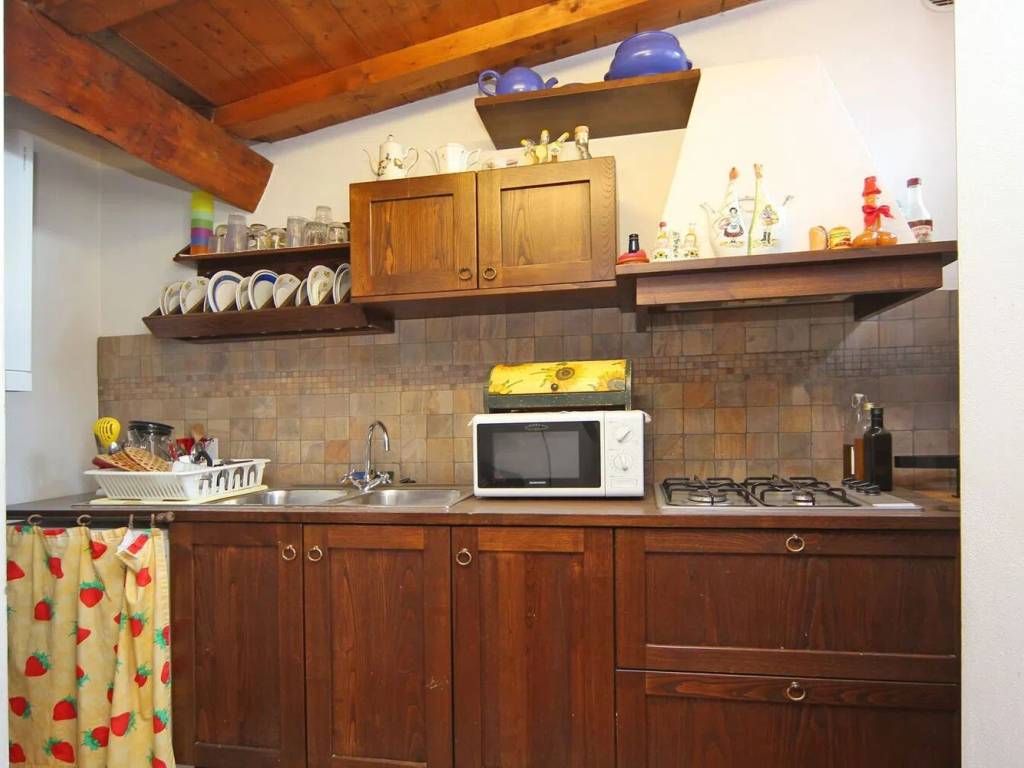 Appartamento a Rufina in Viale Duca Della Vittoria, 30 - Foto 2
