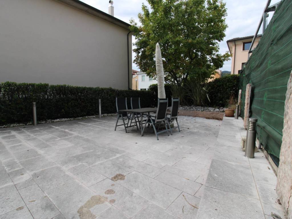 Villa a Cornedo vicentino in Piazza Aldo Moro - Foto 4