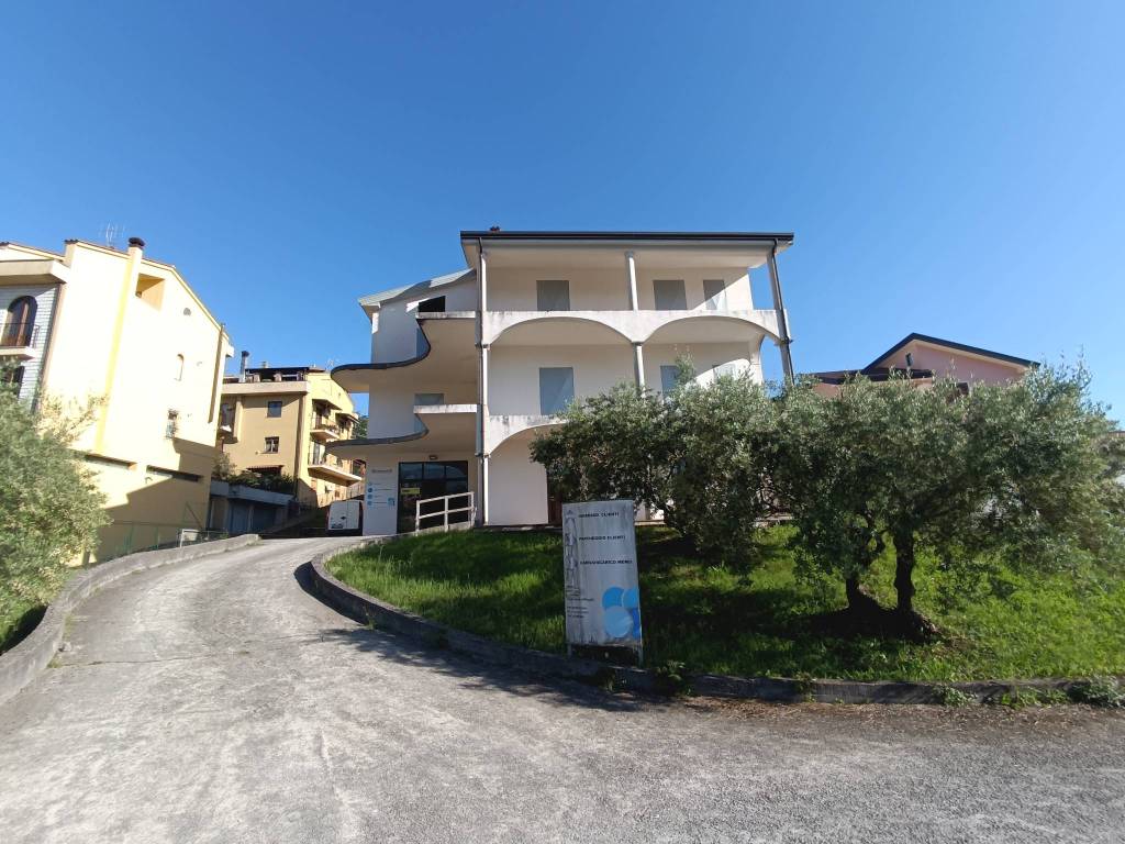 Appartamento a Lauria in Via Ammiraglio Ruggiero - Foto 2