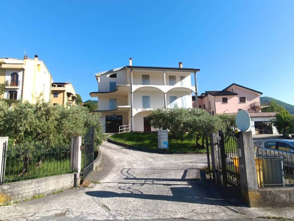 Appartamento a Lauria in Via Ammiraglio Ruggiero - Foto 3