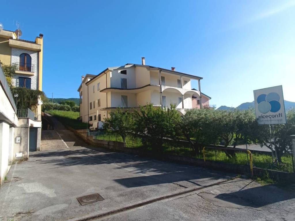 Appartamento a Lauria in Via Ammiraglio Ruggiero - Foto 5