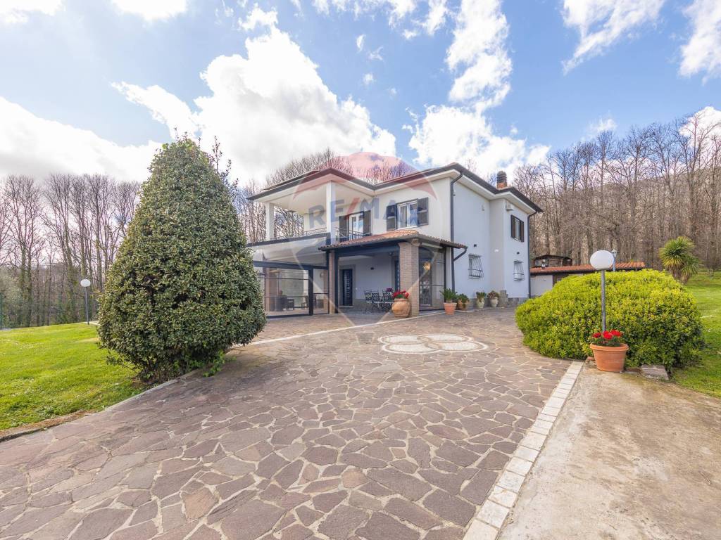 Villa a Velletri in via fontana del turano, 69 - Foto 3