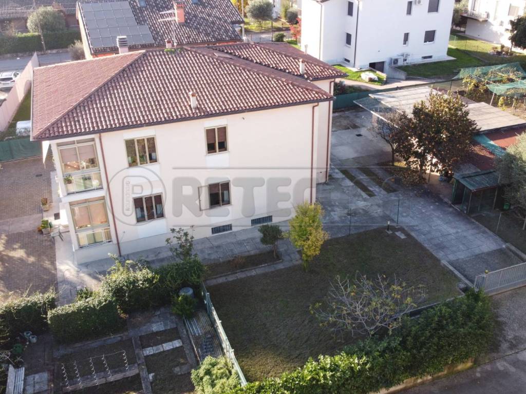Villa a Sandrigo in Via Domenico Pittarinimatteotti - Foto 5