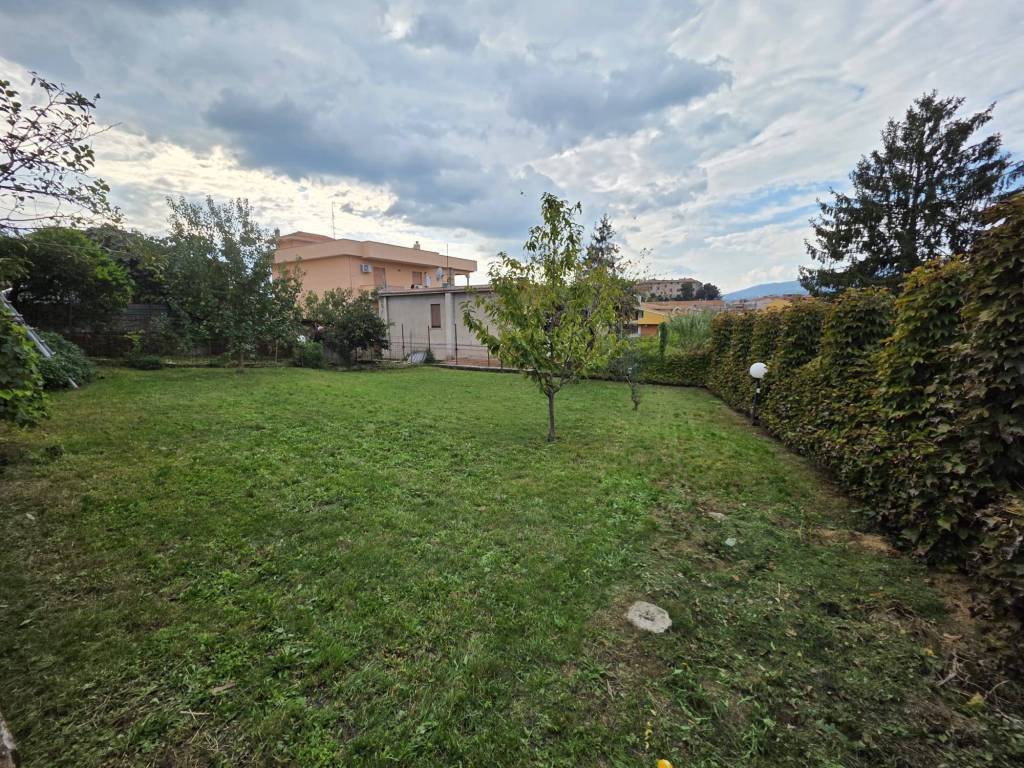 Villa a Cori in Via Alessandro Volta - Foto 2