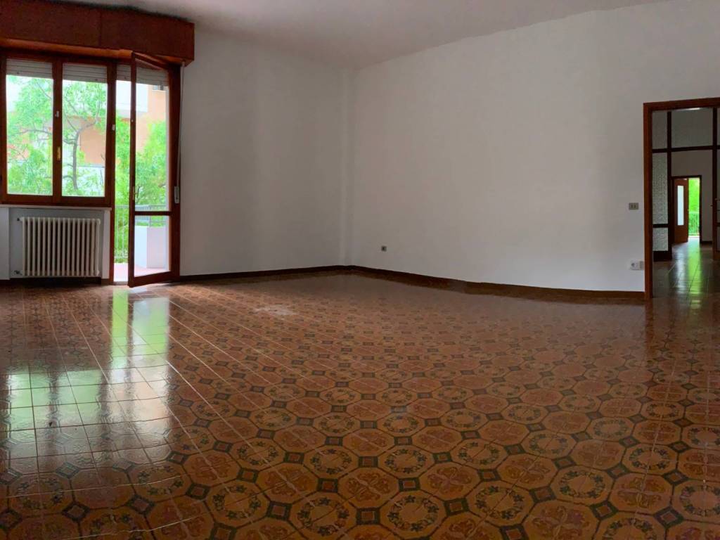 Appartamento a Pesaro in Via Antonio Salandra - Foto 2