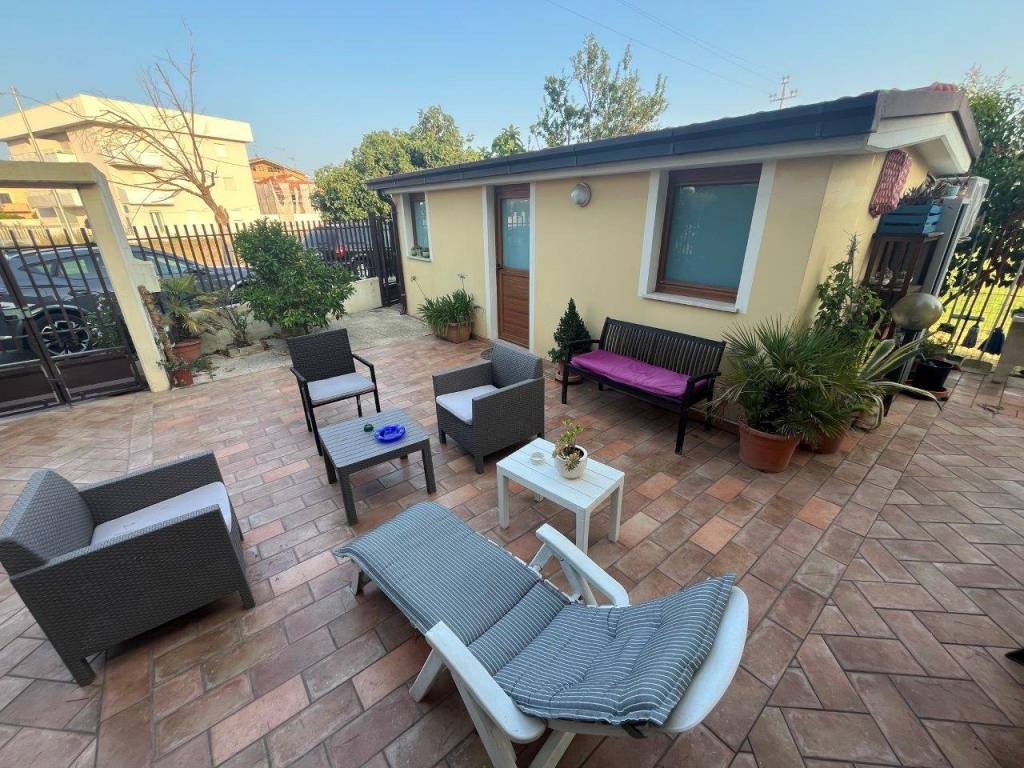 Casa indipendente a Civitanova marche in Via Italo Tamburi, 4 - Foto 4