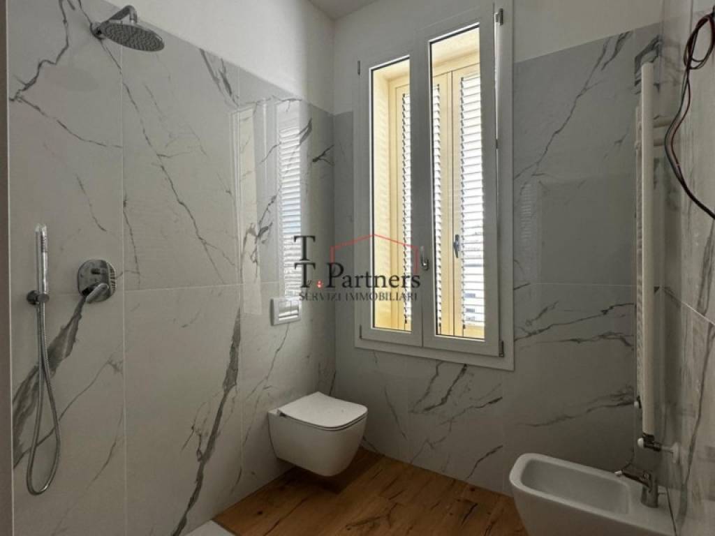 Casa indipendente a Campi bisenzio in Via Nazario Sauro - Foto 4