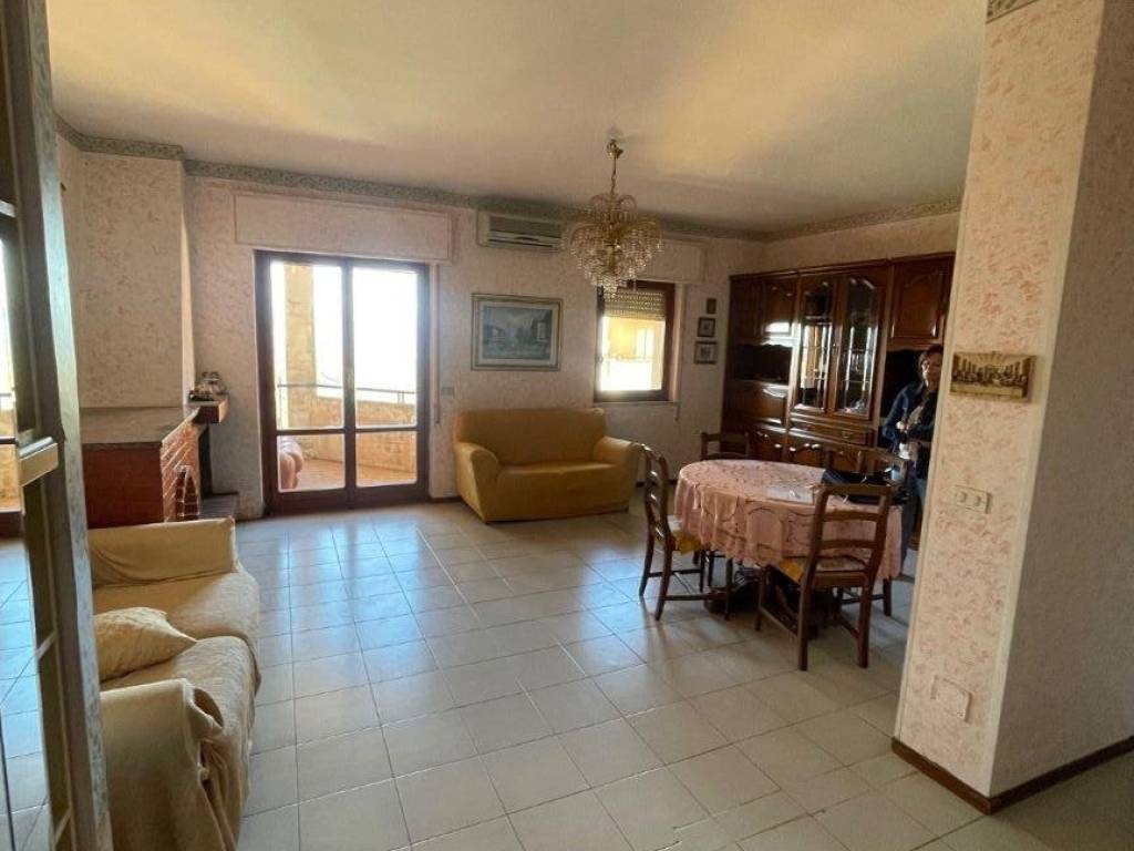 Appartamento a Catanzaro in Viale Vincenzo De Filippis - Foto 5