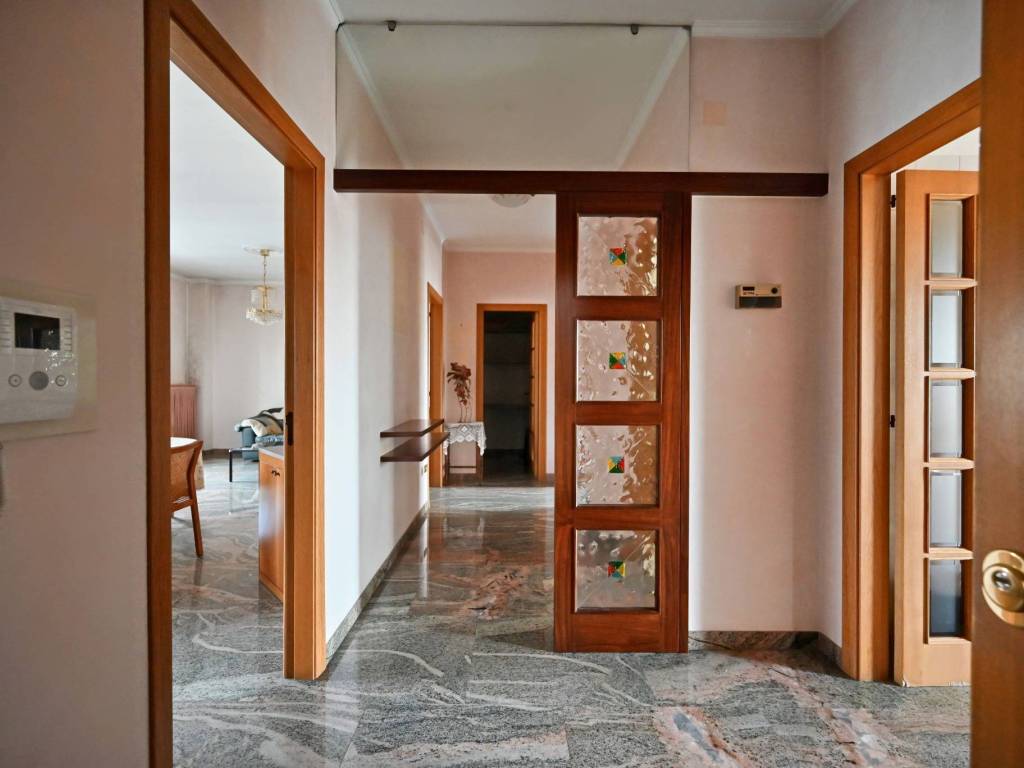 Appartamento a Putignano in Via per Castellana Grotte, 16 - Foto 2