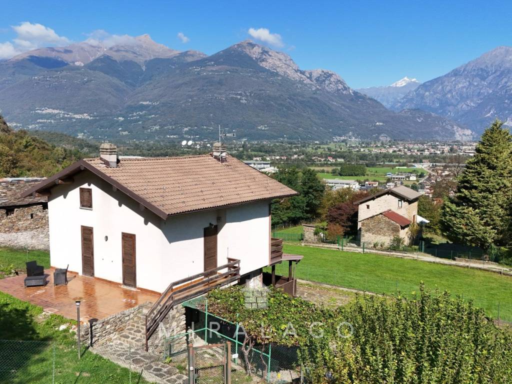 Villa a Piantedo in Via Pinoli - Foto 3