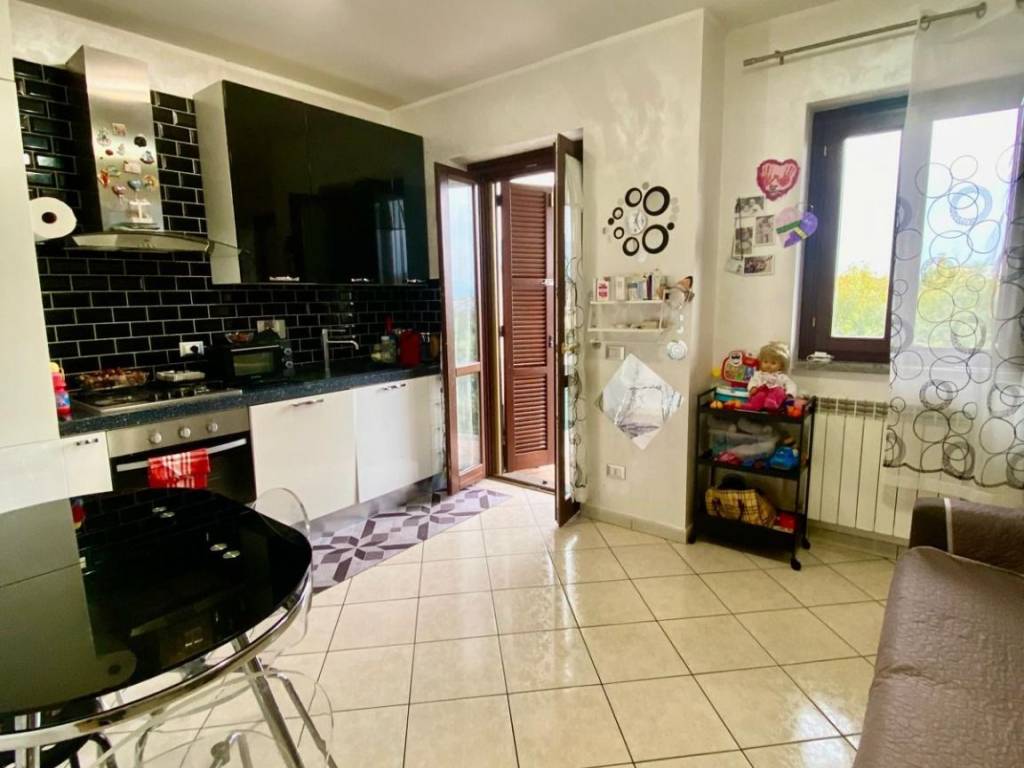 Appartamento a Palestrina in Via della Colombella - Foto 3