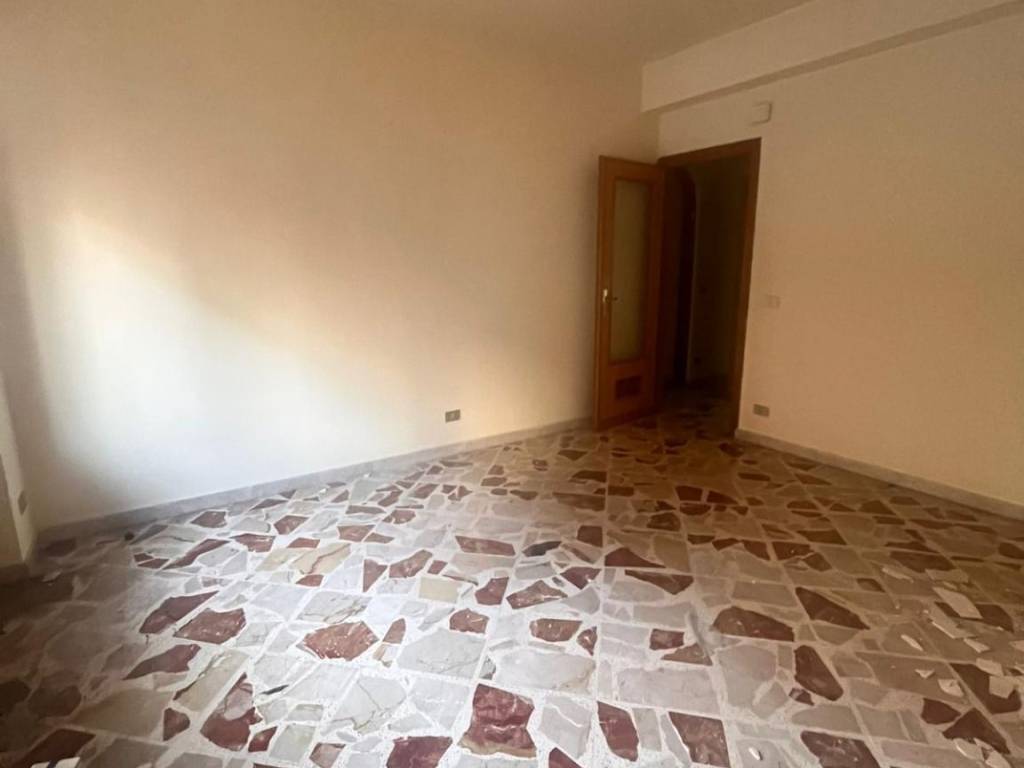 Appartamento a Bagheria in Via Giuseppe Giusti - Foto 3